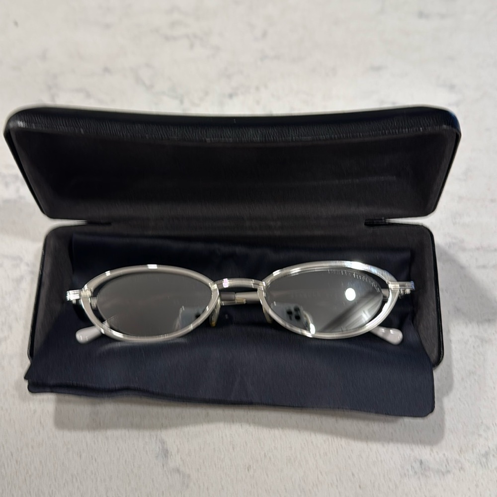 NWOT BRANDON BLACKWOOD sunglasses.